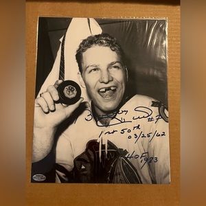 SIGNED Bobby Hull Chicago Blackhawks Autograph Hall Of Famer Hockey Photo COA
